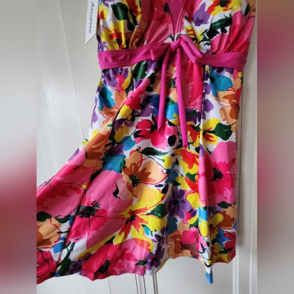 Pink Flower Printed Swimdress attached Boyshort NWT ECUPPER Swim Women's Small - Picture 6 of 14